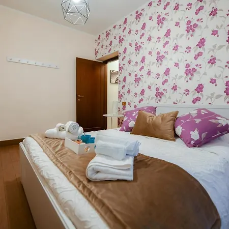 Saint Peter House Germanico Apartment *
