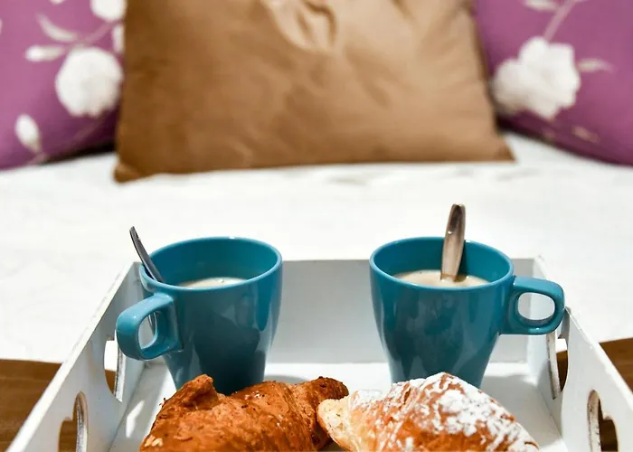 Saint Peter House Germanico *