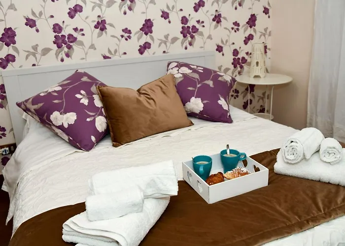 Saint Peter House Germanico *