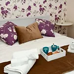 Saint Peter House Germanico *